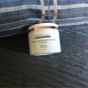 DRMTLGY Microdermabrasion Scrub